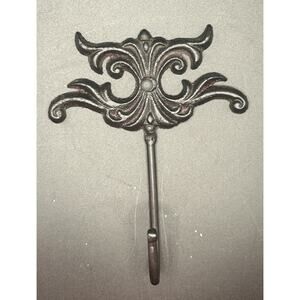 Vintage Victorian Style Cast Iron Wall Hook 5.5” Mid Century Rustic